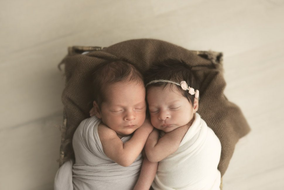 Twins Newborn London |  B+A and their little family